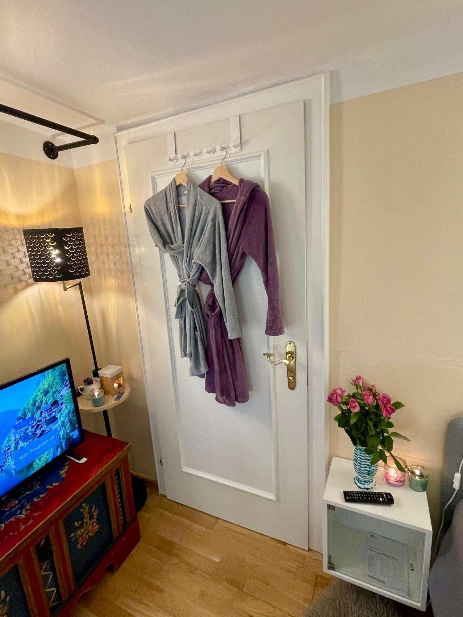 Cute, Quiet And Central - Self Check In Бад Ишл Екстериор снимка